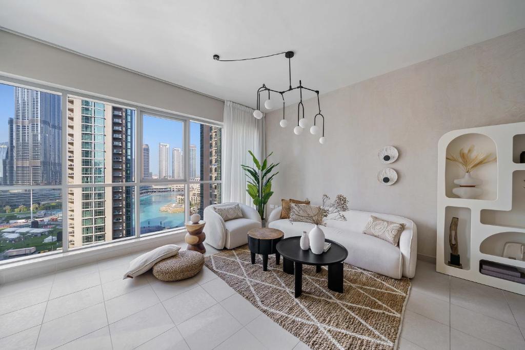 Image showcasing Luxury Apartment with Burj Khalifa View in Downtown, Dubai (uppdaterade ...