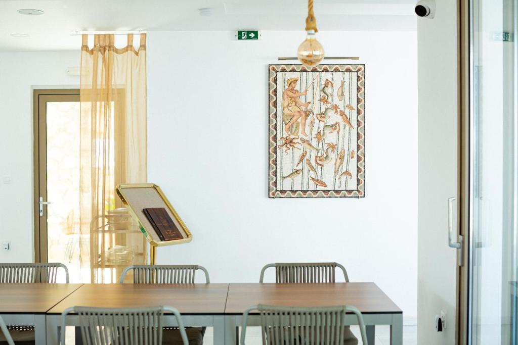 Fotografie z fotogalerie ubytování WHITE DONKEY BOUTIQUE Hotel v destinaci Chrani