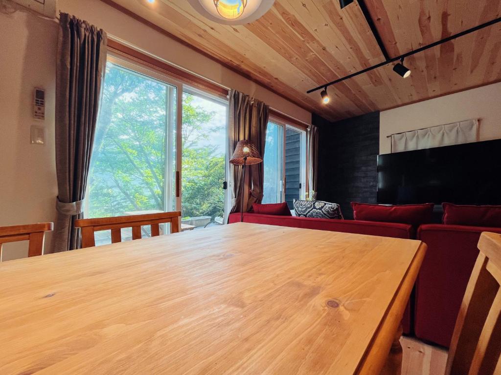 スイートヴィラ 四季terrace箱根仙石原 予約する