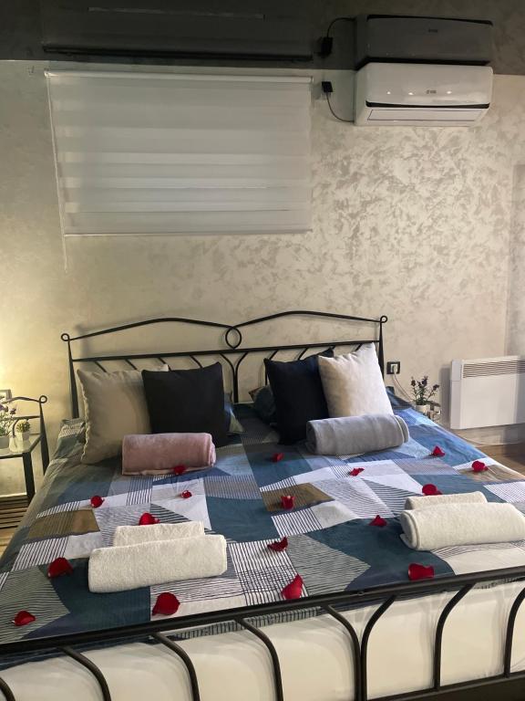 Postel nebo postele na pokoji v ubytování Apartman Stefan Lux