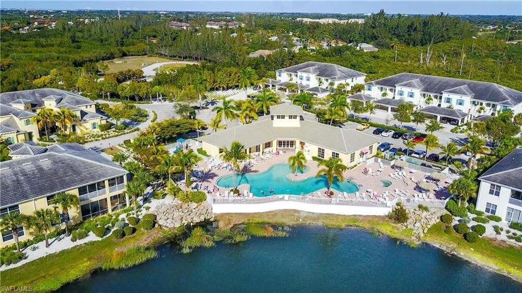 Lucaya 102, Fort Myers (updated prices 2024)