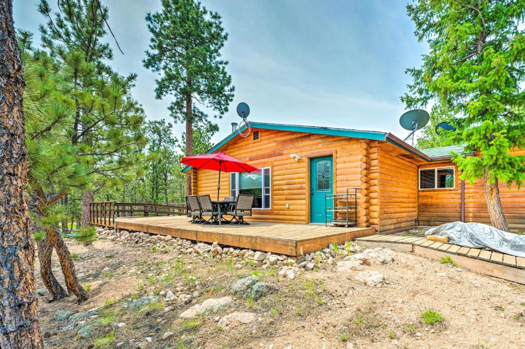Red Feather Lakes Cabin with Wraparound Deck!, Red Feather Lakes (updated prices 2024)