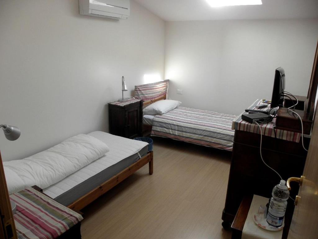Casignano - Appartamento Standard Con Tre Camere Da Letto