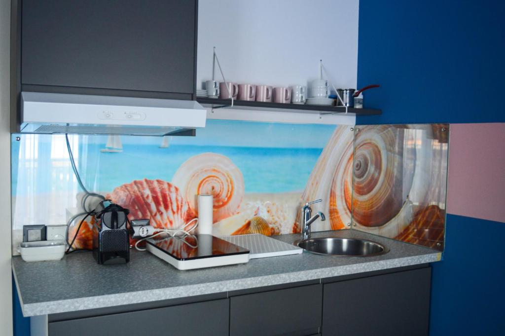 Kuhinja ili čajna kuhinja u objektu Apartmani Tika