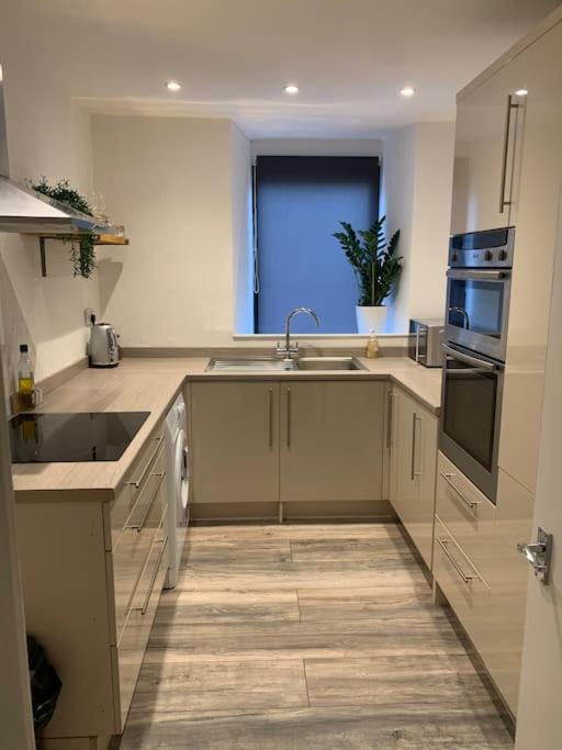 The Crescent, Dundee (updated prices 2024)