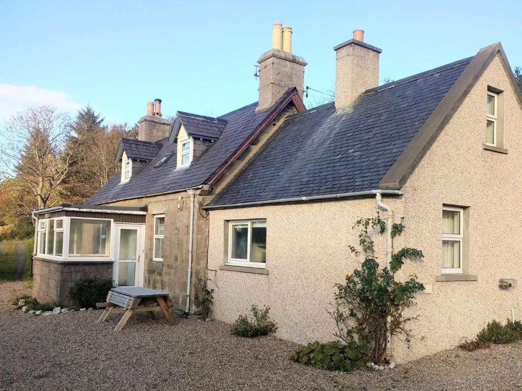 Kildinguie - Traditional Cottage - on NC 500 Route