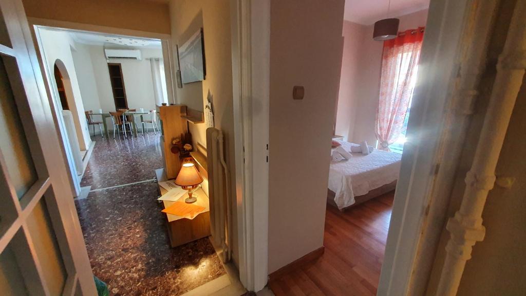 Posteľ alebo postele v izbe v ubytovaní Marianas Inn