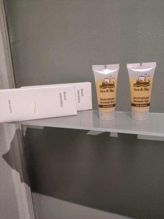 
Single Room with Private Bathroom
