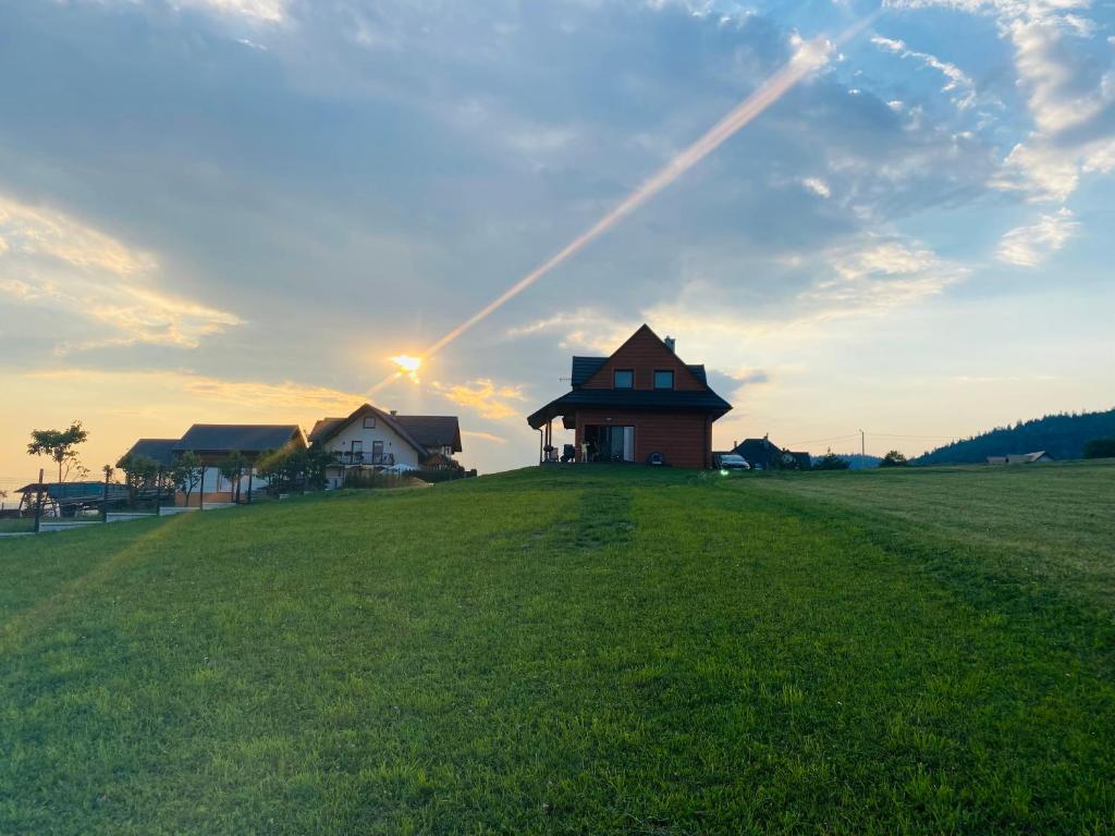 Alba o tramonto visti dall'interno della casa vacanze o dai dintorni