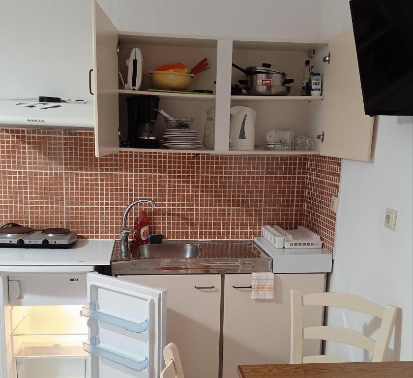 Ilona Apartments Chania - 9