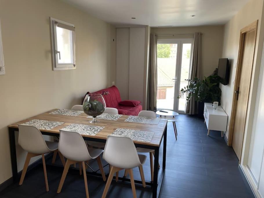 Posedenie v ubytovaní Magnifique appartement T3 tout confort
