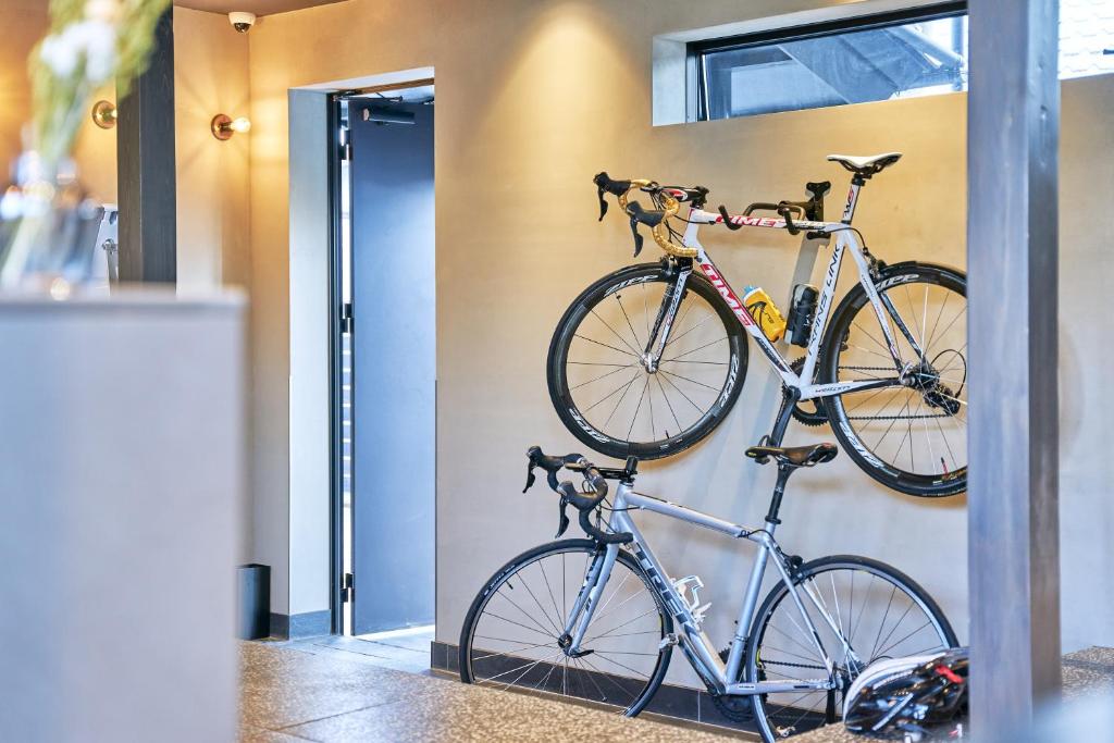 Jízda na kole v ubytování No3 Tsuchiura CYCLE HOME HOTEL nebo okolí