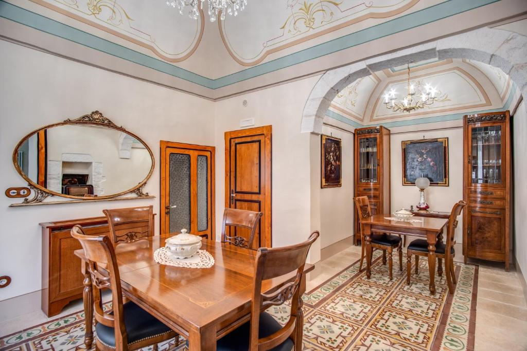 Foto de la galeria de Palazzo Stunis - Dimora di Charme a Ostuni