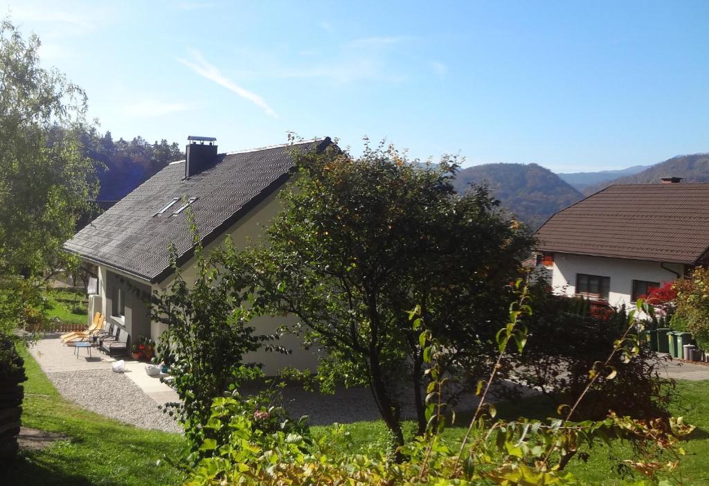 Nespecifikovaný výhled na hory nebo výhled na hory při pohledu z apartmánu