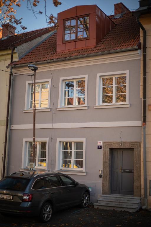 Budova, kde se apartmán nachází