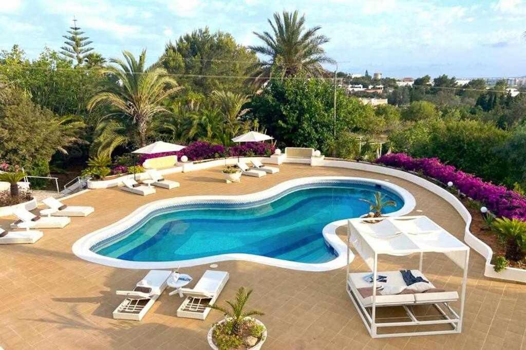 Gorgeous Villa near Ibiza centre, Santa Eularia des Riu ...