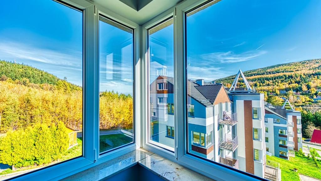 Výhľad na hory alebo výhľad na hory priamo z apartmánu