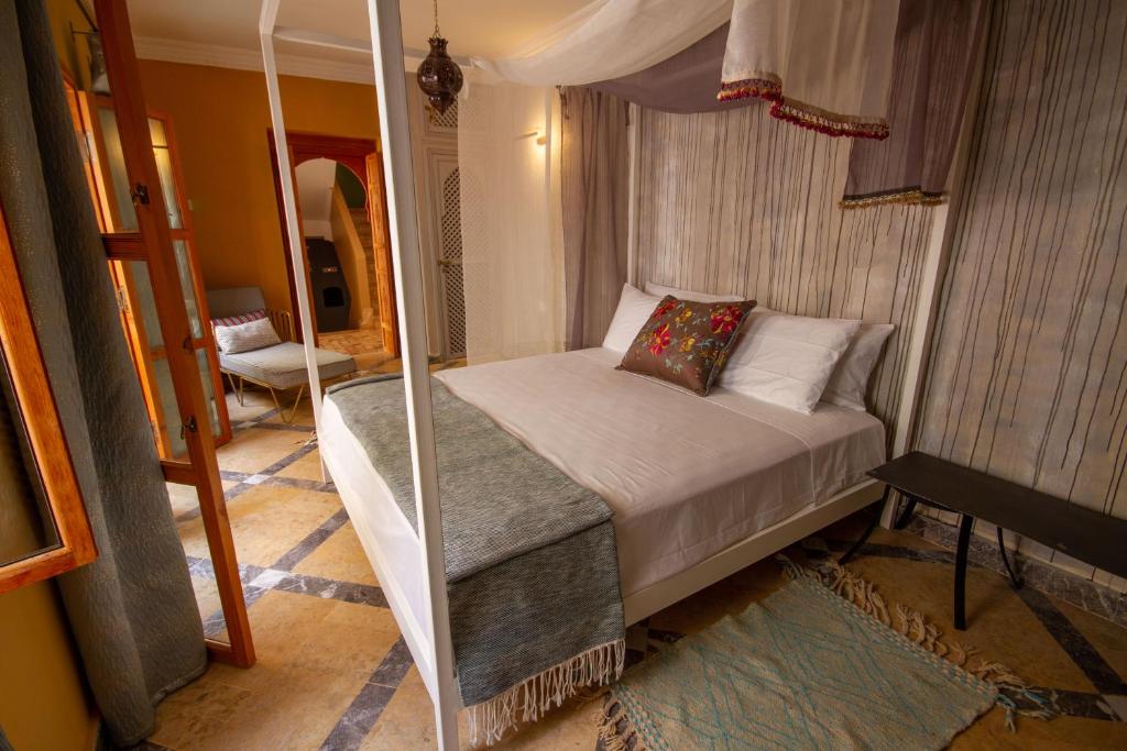 Postel nebo postele na pokoji v ubytování Riad SofYan & Spa