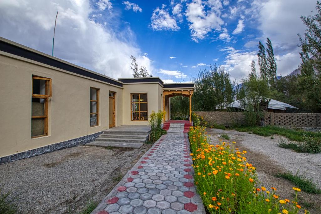 Zahrada ubytování Chalet Seabuckthorn - Hunder