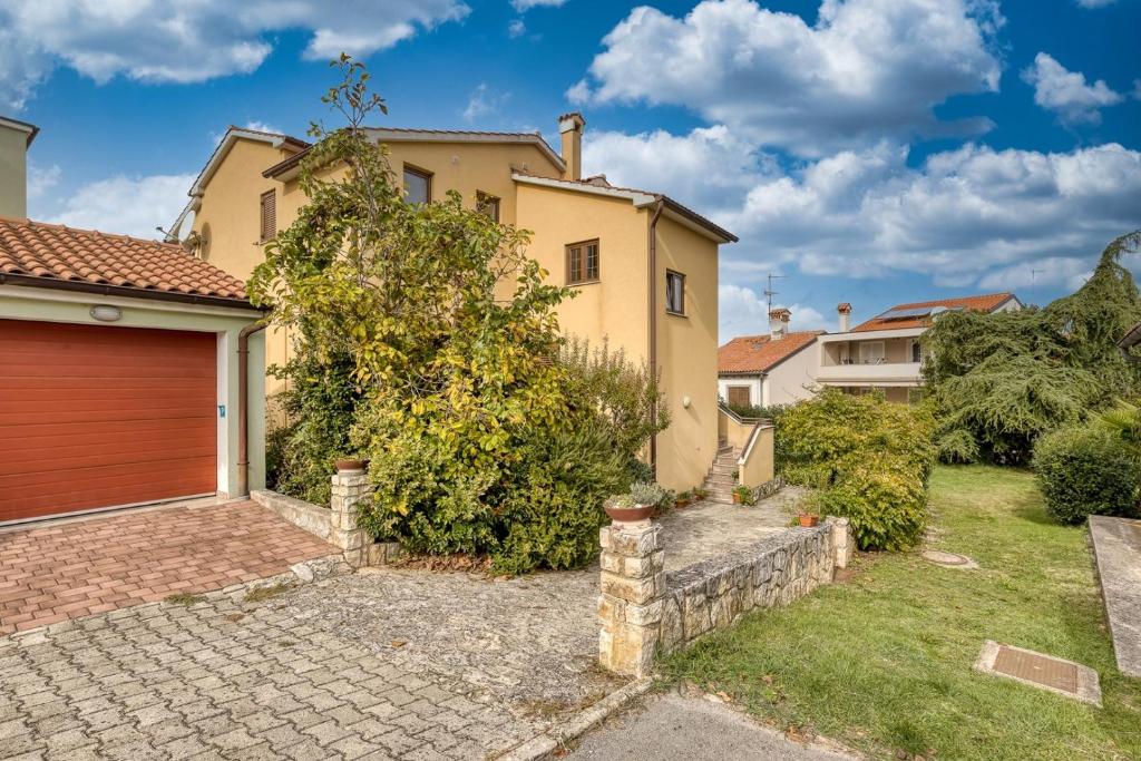 Apartments Ruzica