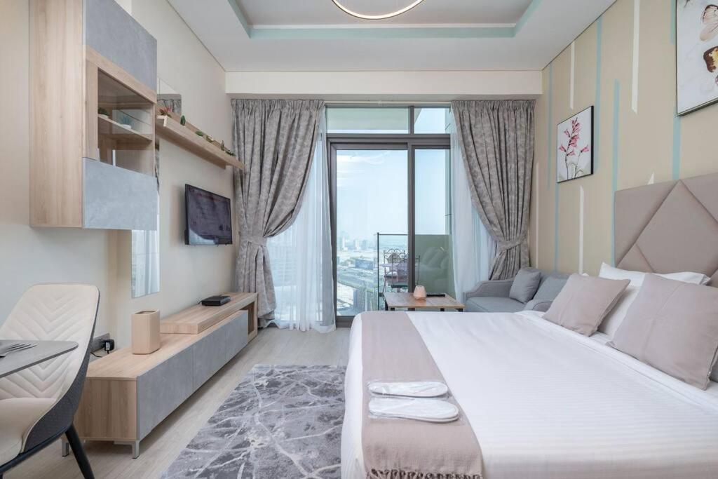 High Standard Living Brand New Studio in Al Jaddaf