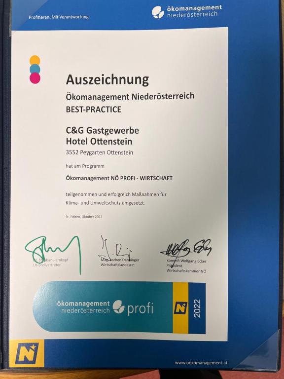 Certifikát, hodnocení, plakát nebo jiný dokument vystavený v ubytování Hotel Ottenstein - Das Wohlfühlhotel