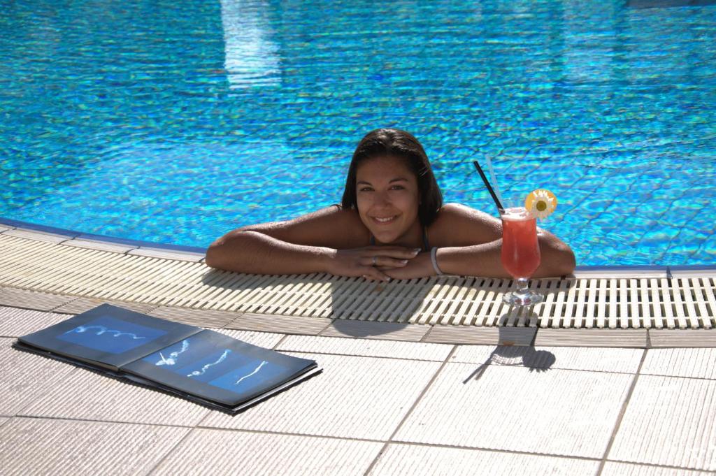 Bazén v ubytování Hotel International nebo v jeho okolí