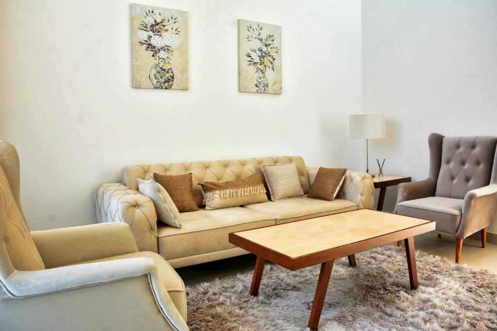 Istumisnurk majutusasutuses Luxury Villas with Beach Access by VB Homes