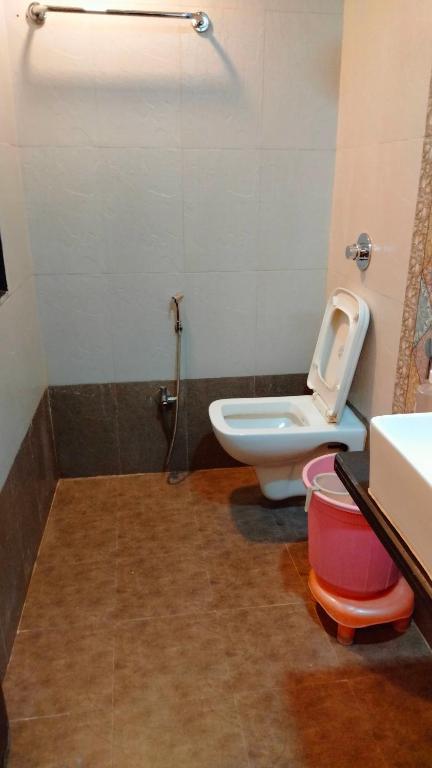 Koupelna v ubytování Hotel Nisarg