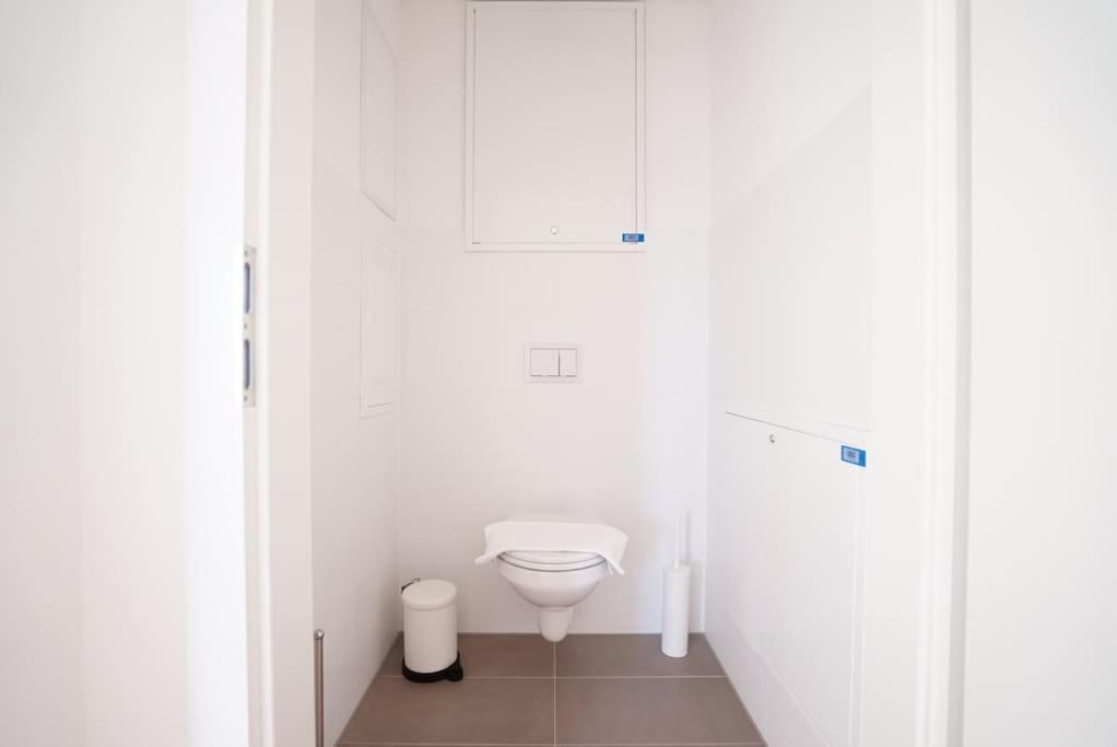 Kúpeľňa v ubytovaní Oberlaa New Apartment - 15 Min to City