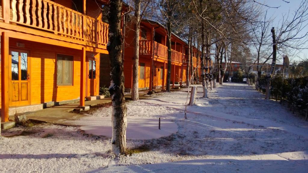 УВК ПРОГРЕС. Местните го знаят като ДЕЛА