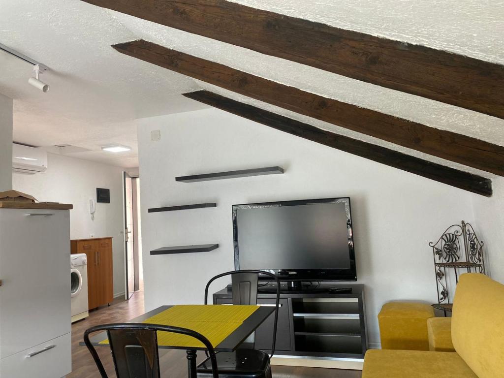 Eldo Apartament - Image 5