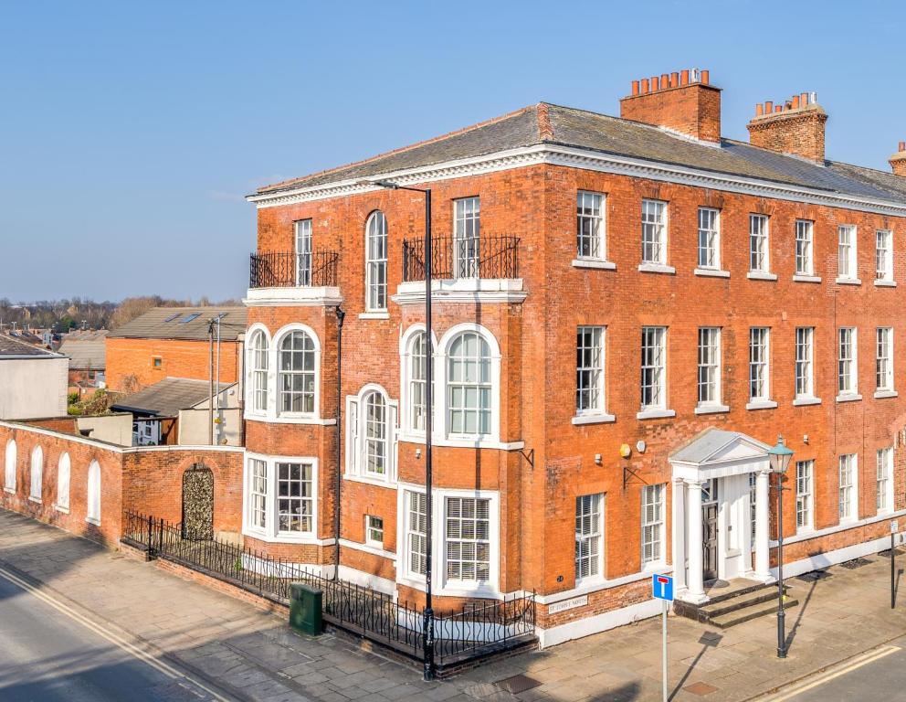 Wakefield Town House, Wakefield (updated prices 2024)