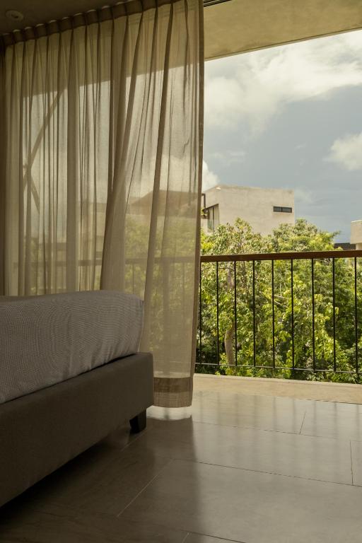 Nespecifikovaný výhled na hory nebo výhled na hory při pohledu z hotelu
