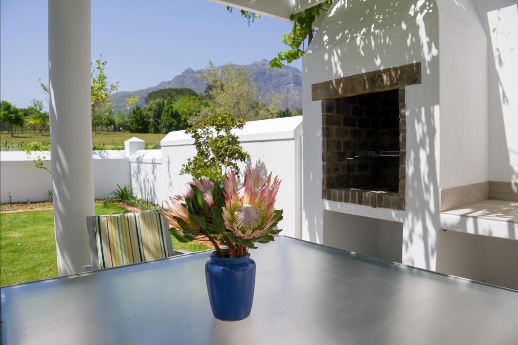 Sunset Farmadorable 4 sleeper, Stellenbosch (updated prices 2024)