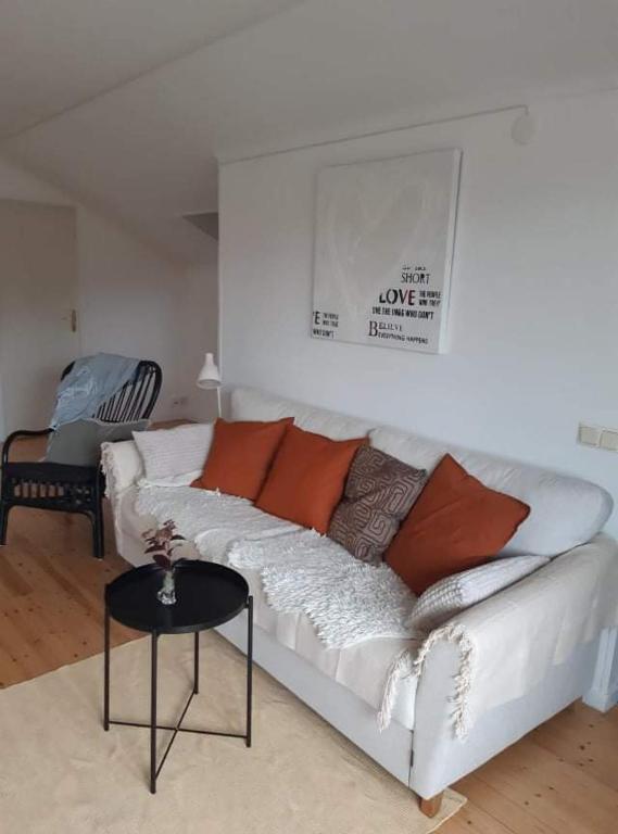 Bograngen LGH D - Three-Bedroom Apartment
