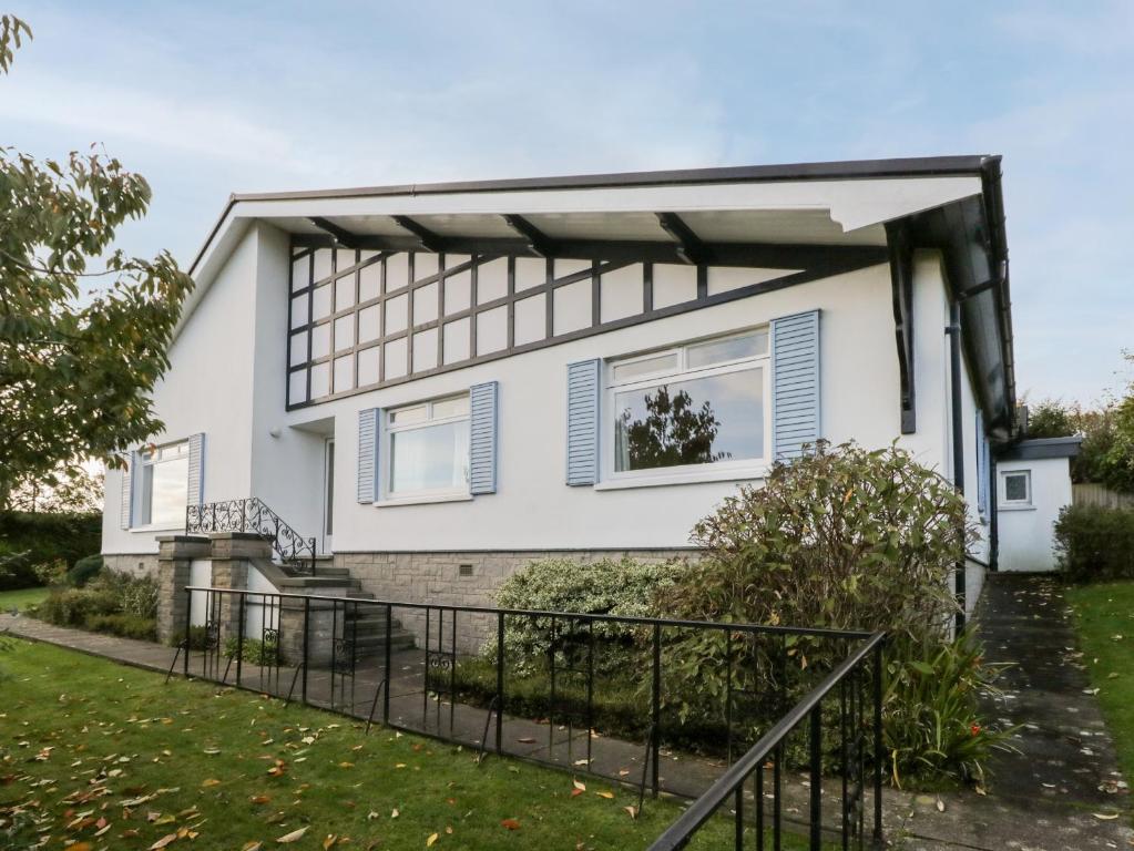 Silverdale Mount, Grange Over Sands (updated prices 2024)