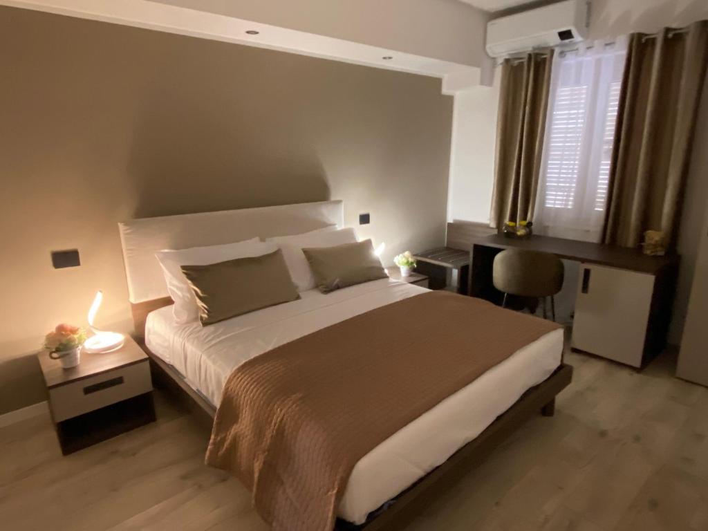 Hotel Plaza Ungheria - Resim 38