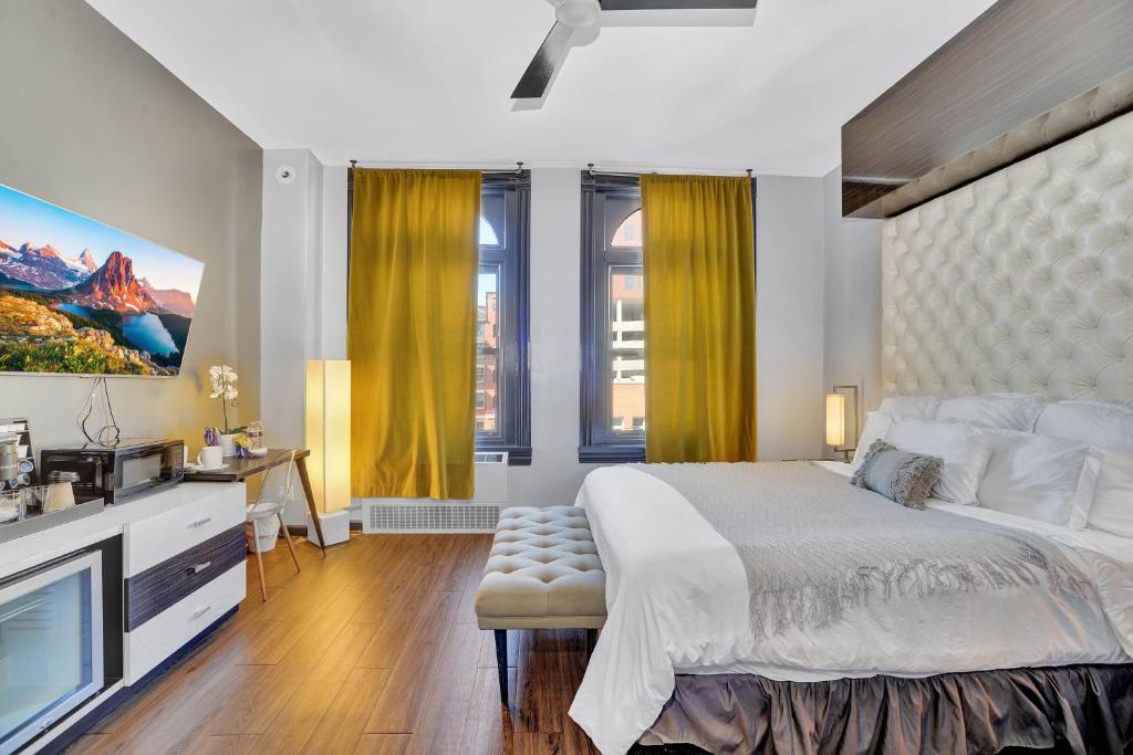 Good Hotels Downtown Denver - Studio