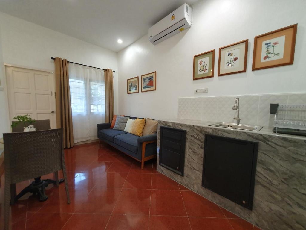 Holiday Village And Natural Garden Resort - 6