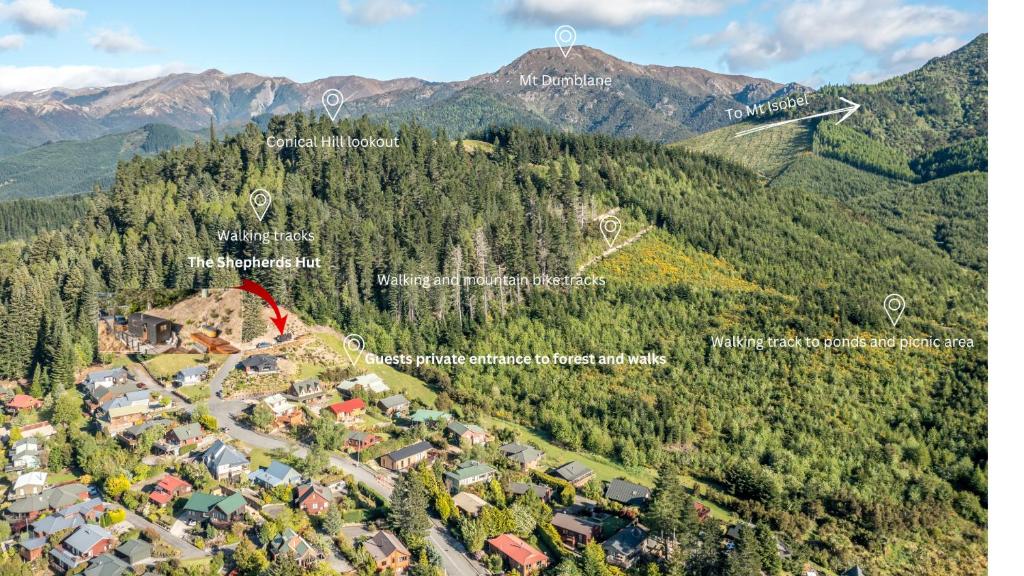 The Shepherds Hut - boutique retreat. - Resim 20