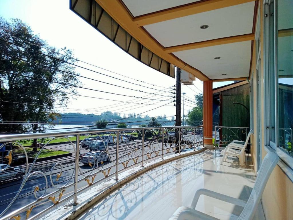 Balkón nebo terasa v ubytování Marina Seaview Krabi