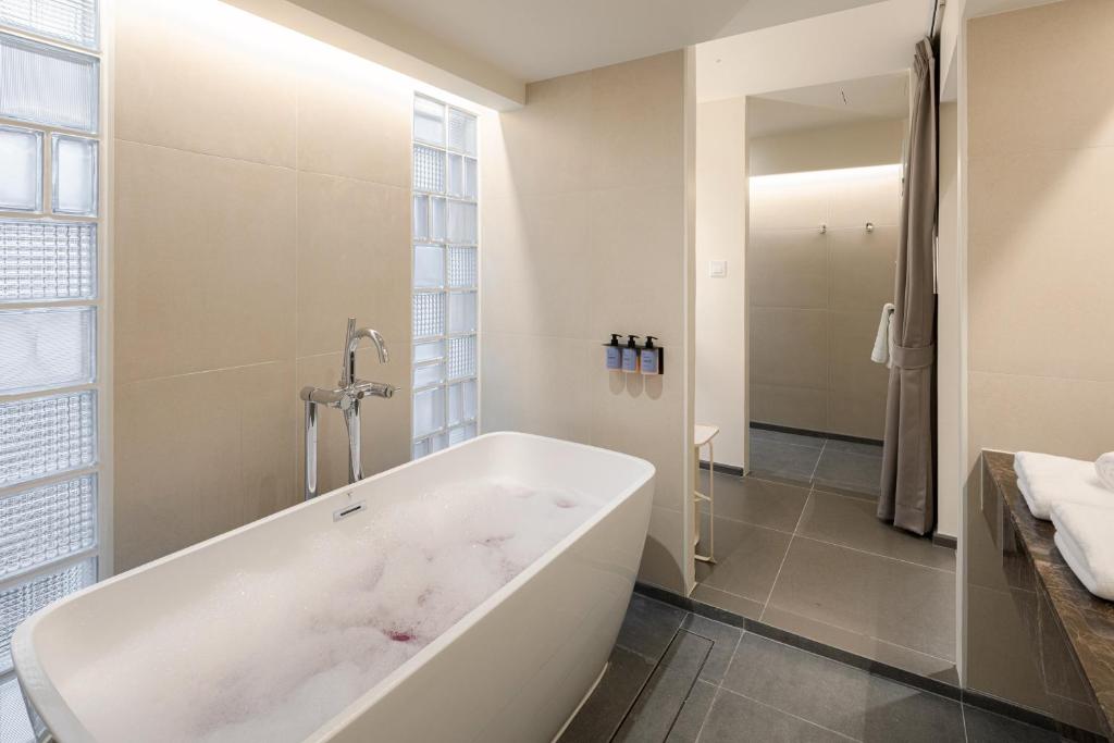 YANH Ratchawat Hotel - Resim 37