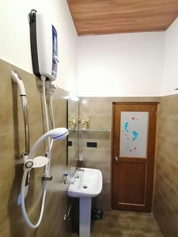 Koupelna v ubytování Ceylonima Home Stay