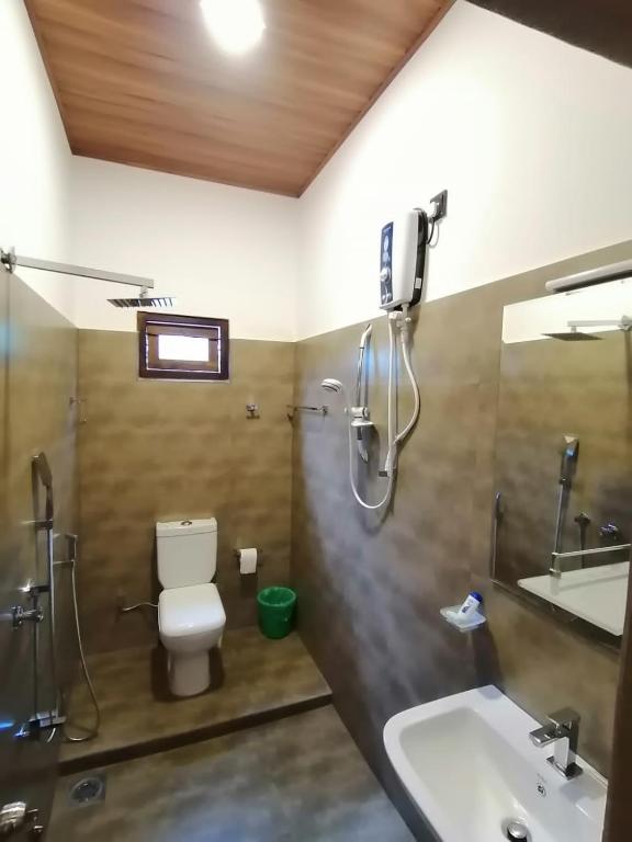Koupelna v ubytování Ceylonima Home Stay