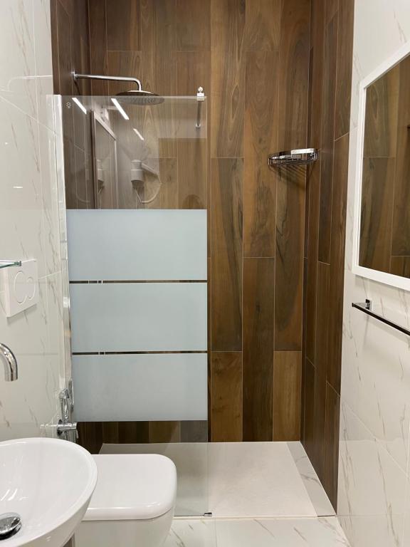 A bathroom at Residenza N&D Luxury