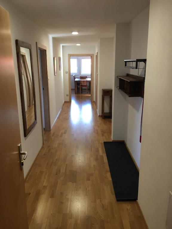 Postel nebo postele na pokoji v ubytování Sebastian Apartments