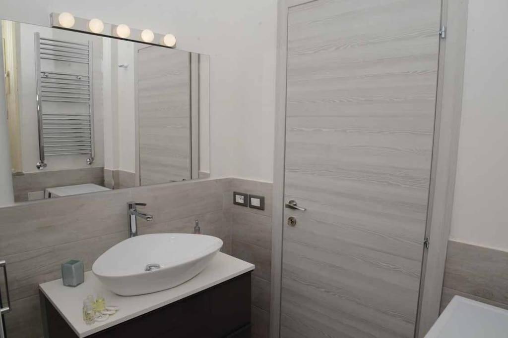 A bathroom at Casa e Appartamenti per Vacanze Jenner