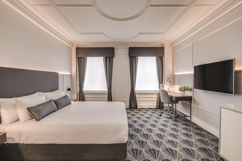 The Savoy Hotel on Little Collins Melbourne - Resim 30