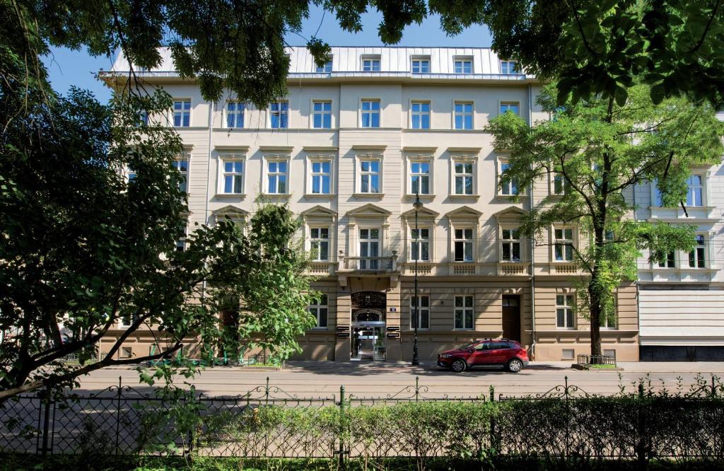 Budova, v ktorej sa hotel nachádza
